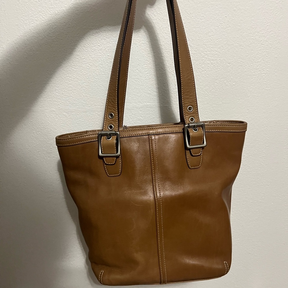 Vintage Coach Hampton 9572 Tote